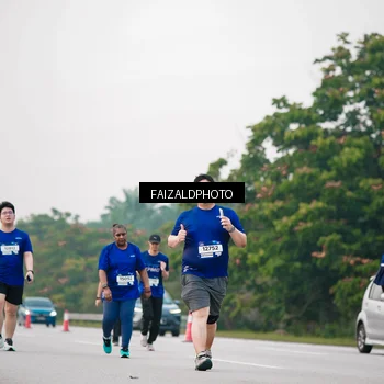 Runner Photo 7409312