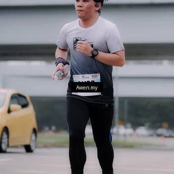 Runner Photo 7409323