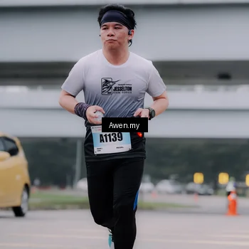 Runner Photo 7409330