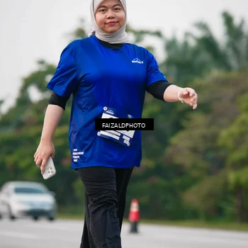 Runner Photo 7409360