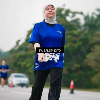 Runner Photo 7409370