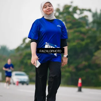 Runner Photo 7409382