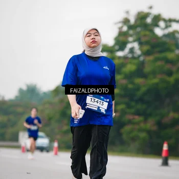 Runner Photo 7409394