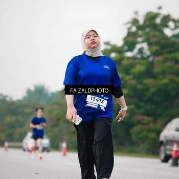 Runner Photo 7409399