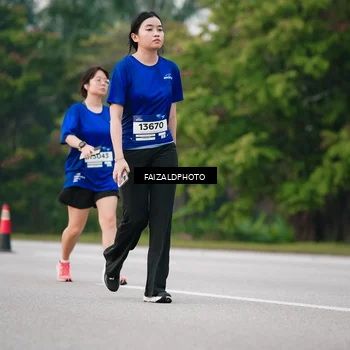Runner Photo 7409435