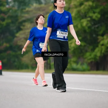 Runner Photo 7409444