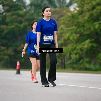 Runner Photo 7409453