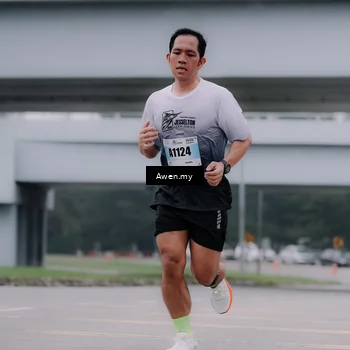 Runner Photo 7409470
