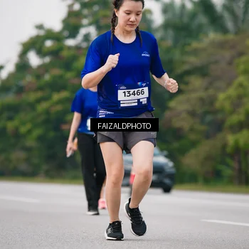 Runner Photo 7409477
