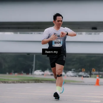 Runner Photo 7409484