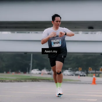 Runner Photo 7409488