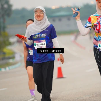 Runner Photo 7409493