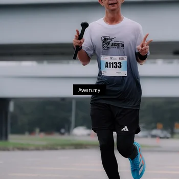 Runner Photo 7409506