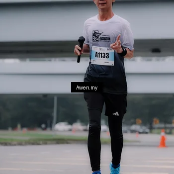 Runner Photo 7409525