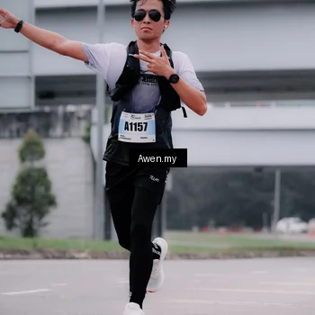 Runner Photo 7409528