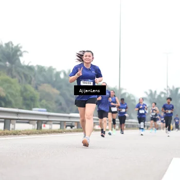 Runner Photo 7409541