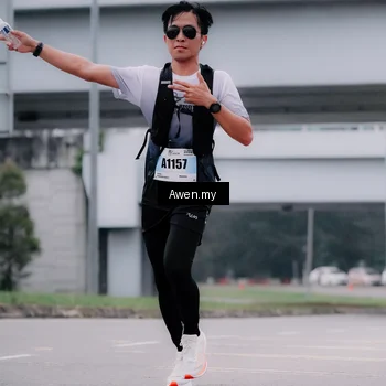 Runner Photo 7409555