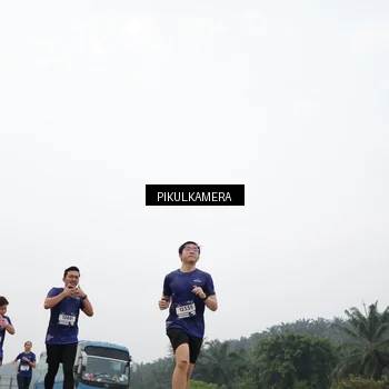 Runner Photo 7409596