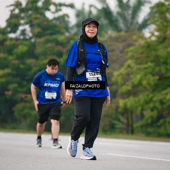 Runner Photo 7409604