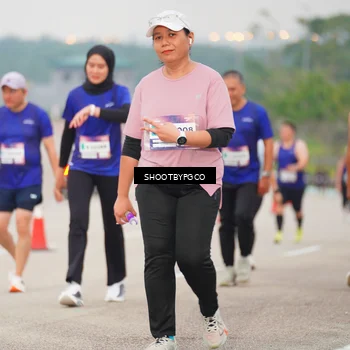 Runner Photo 7409606