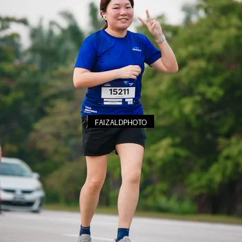 Runner Photo 7409624