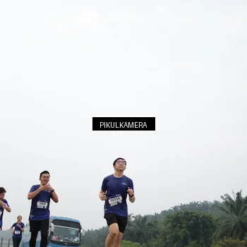 Runner Photo 7409646