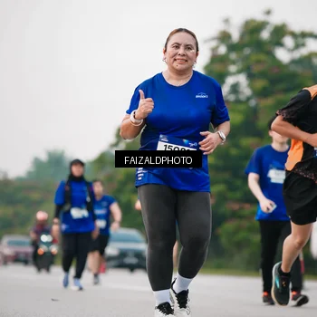 Runner Photo 7409669