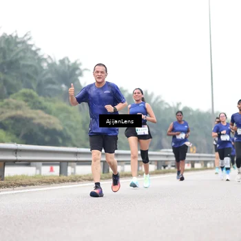 Runner Photo 7409709