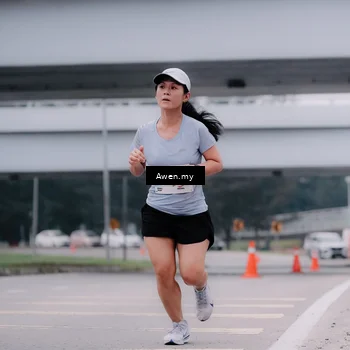 Runner Photo 7409714