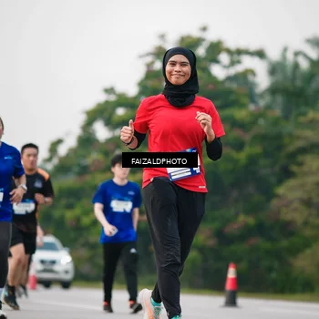 Runner Photo 7409718