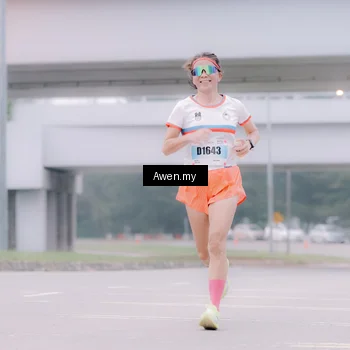 Runner Photo 7409725