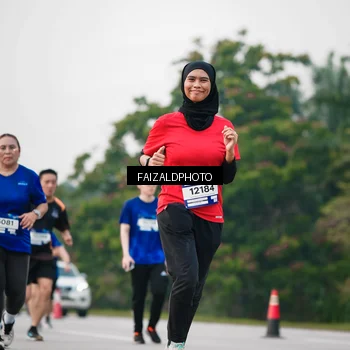 Runner Photo 7409726
