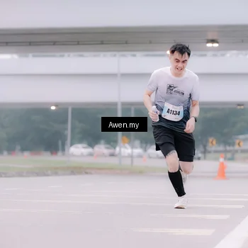 Runner Photo 7409761