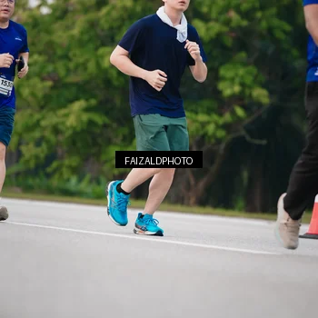 Runner Photo 7409792