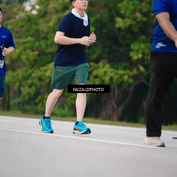 Runner Photo 7409804