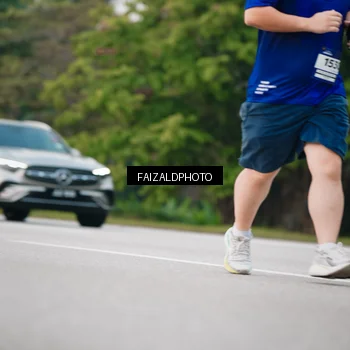 Runner Photo 7409817