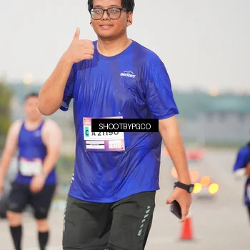 Runner Photo 7409832