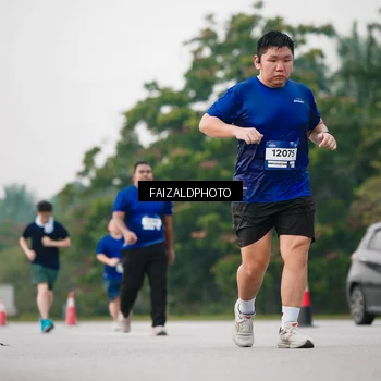 Runner Photo 7409843