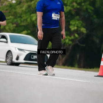 Runner Photo 7409846