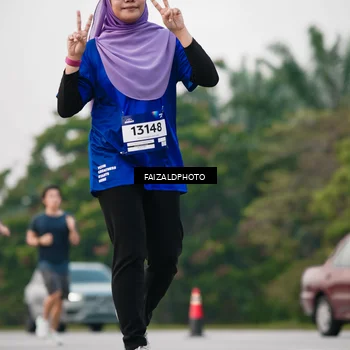 Runner Photo 7409880