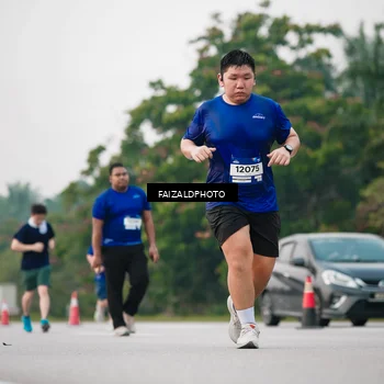 Runner Photo 7409904