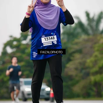 Runner Photo 7409915