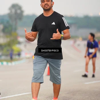 Runner Photo 7409918