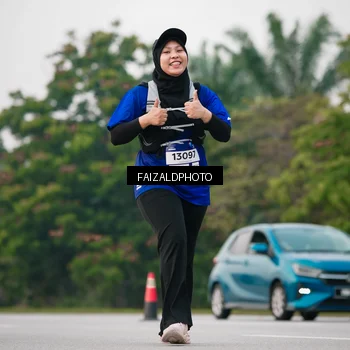 Runner Photo 7409928