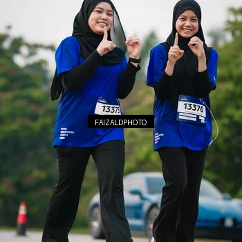 Runner Photo 7409972