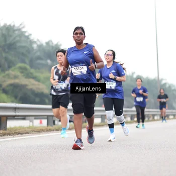 Runner Photo 7410071