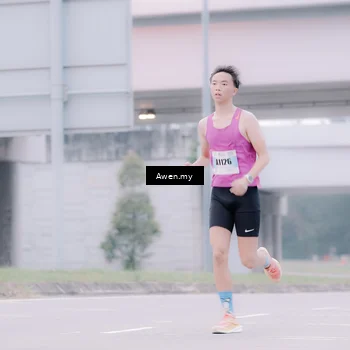 Runner Photo 7410119