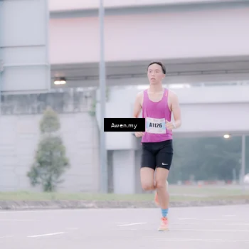 Runner Photo 7410123