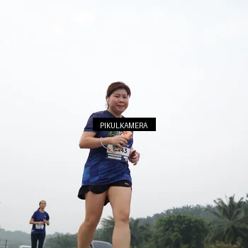 Runner Photo 7410155