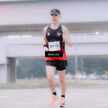 Runner Photo 7410192